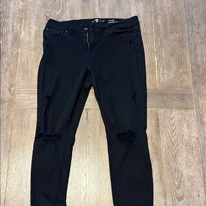 Women's 7 For All Mankind Black Distressed Jeans